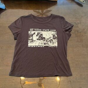 Short Sleeve Graphic Top